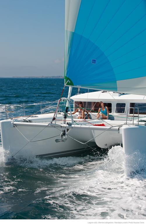 Hotel Catamarano Mauticat à Pescara Extérieur photo