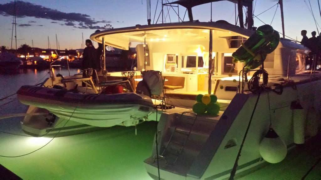 Hotel Catamarano Mauticat à Pescara Extérieur photo
